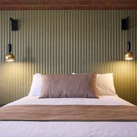 The Waterloo Hotel Свонсі Екстер'єр фото